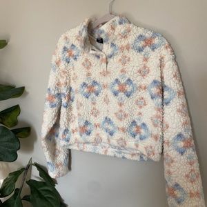 PacSun Cropped Fleece Pullover -  Small